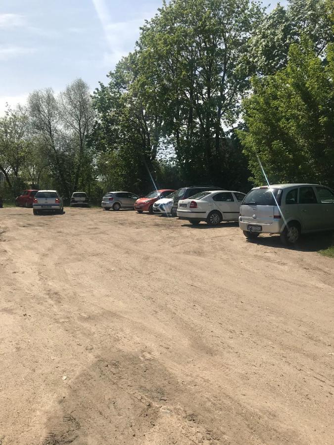 Pokoje I Domki Nad Kanalem Bystrym Augustów Exterior foto