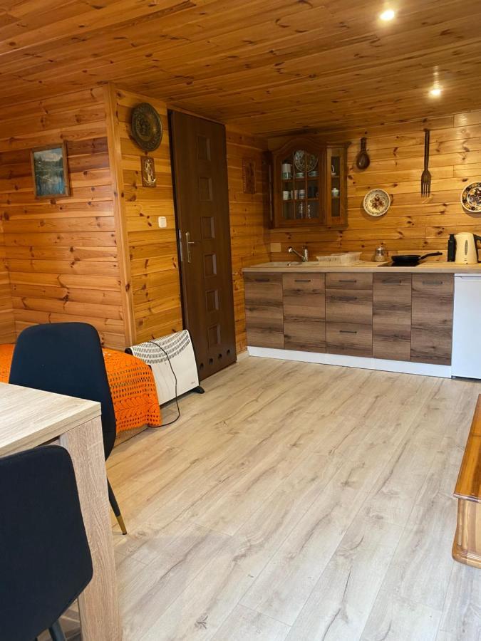Pokoje I Domki Nad Kanalem Bystrym Augustów Exterior foto