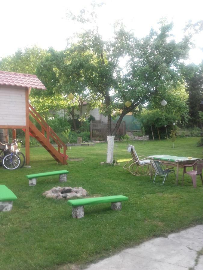 Pokoje I Domki Nad Kanalem Bystrym Augustów Exterior foto
